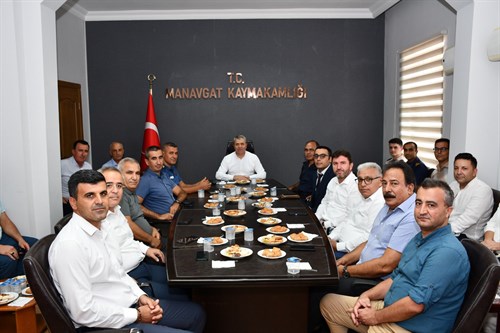 Samsun İli İlkadım İlçesi Kaymakamlığı Görevine Atanan Kaymakamımız Abdulkadir DEMİR,  Kurum Müdürleri İle Veda Programında Bir Araya Geldi
